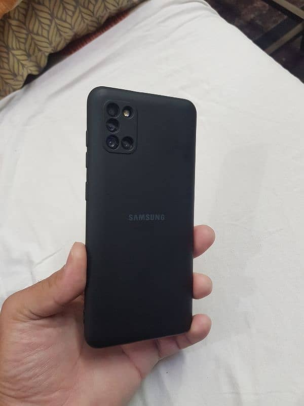 Samsung Galaxy A31 6