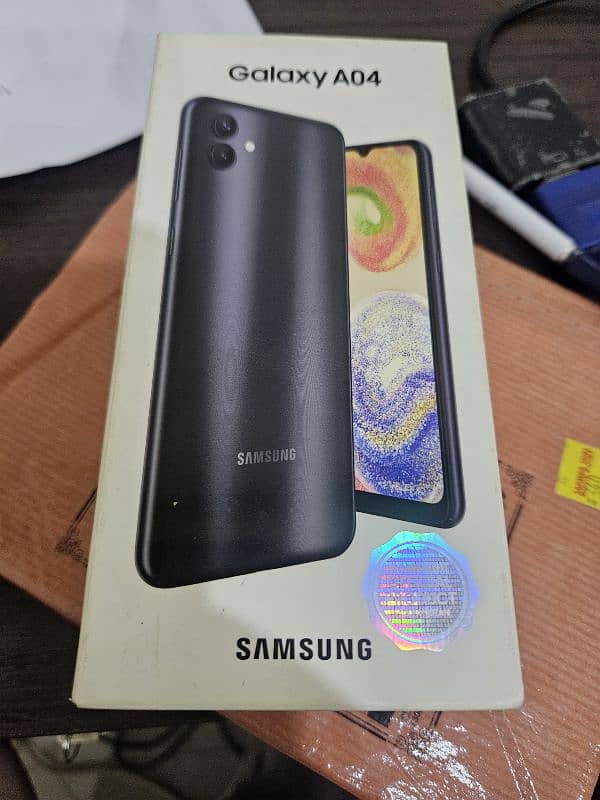 samsung Galaxy A04 0