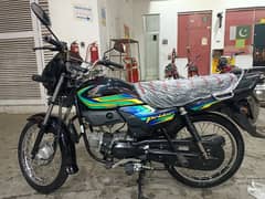 Honda 100 very good condition exchange possible 70