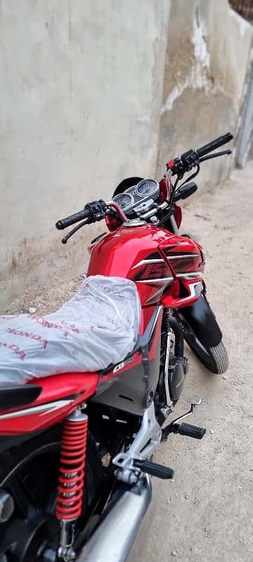 Honda Cb 150 2021 Good Condition 3