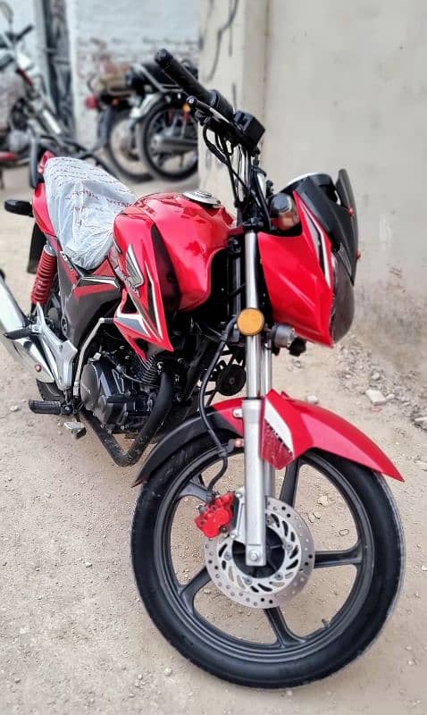 Honda Cb 150 2021 Good Condition 4