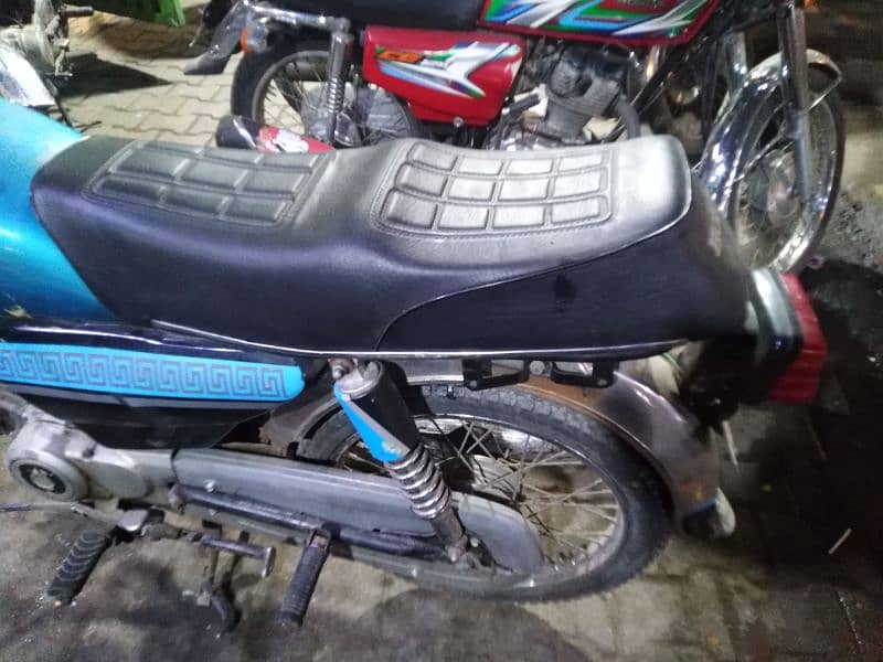 Road prince bike for sale 03238058994 whattsapp and call number hy 3