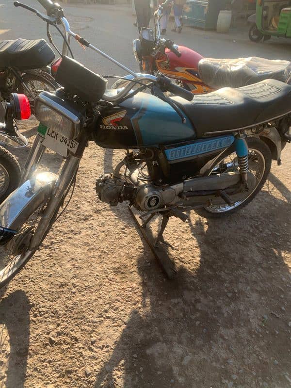 Road prince bike for sale 03238058994 whattsapp and call number hy 6