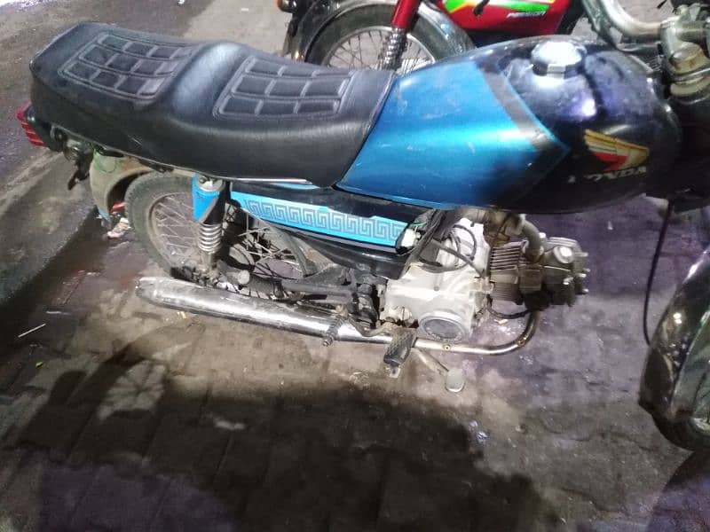 Road prince bike for sale 03238058994 whattsapp and call number hy 7