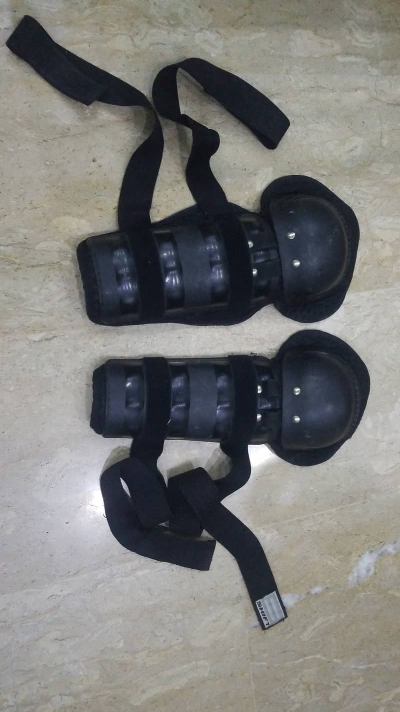 KNEE GUARDS PADS for riding (USED CONDITION) 2