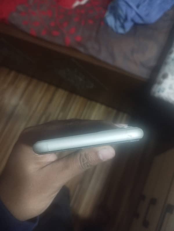 Iphone 11 PTA Approved 256 gb 3