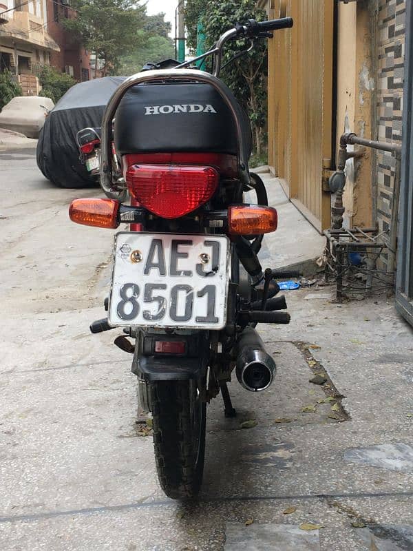 HONDA CD 70 2021 red 9