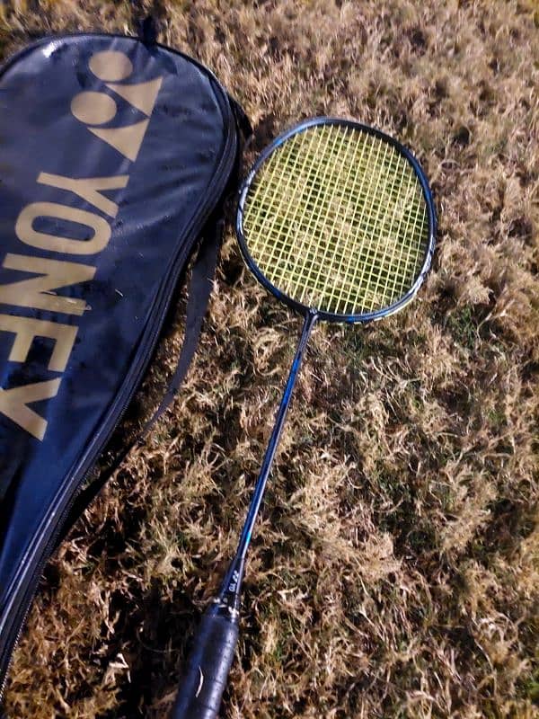 Yonex Voltric Z Force 2, badminton racket 0