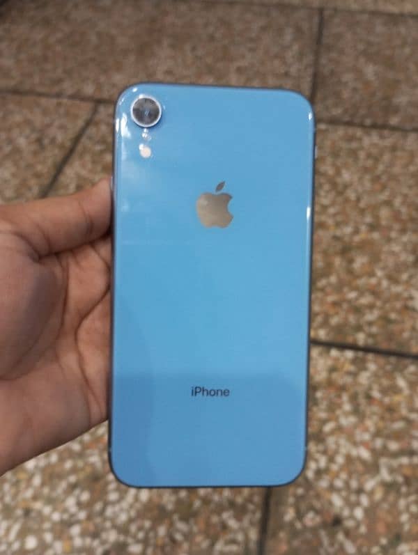 iphone xr for sale 64gb PTA approved saf condition ma h 0