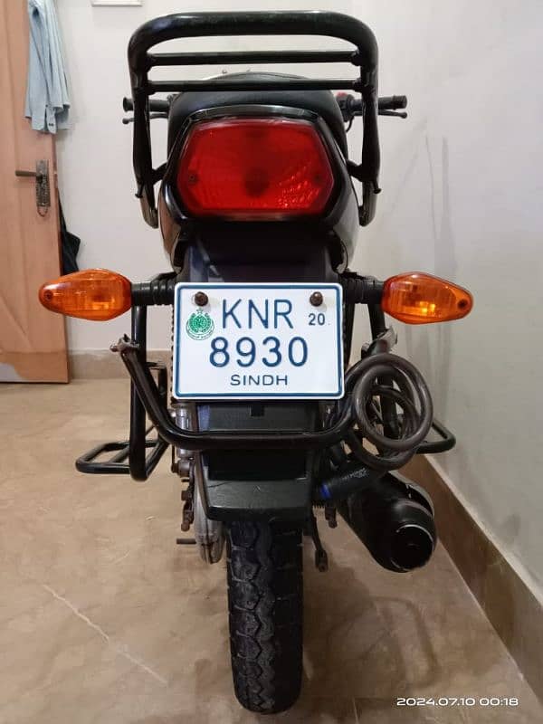 Suzuki GD 110 bike Karachi number mein complete file 1