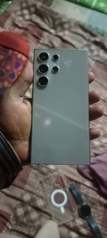 samsung s24 Ultra Non Pta just box open 4