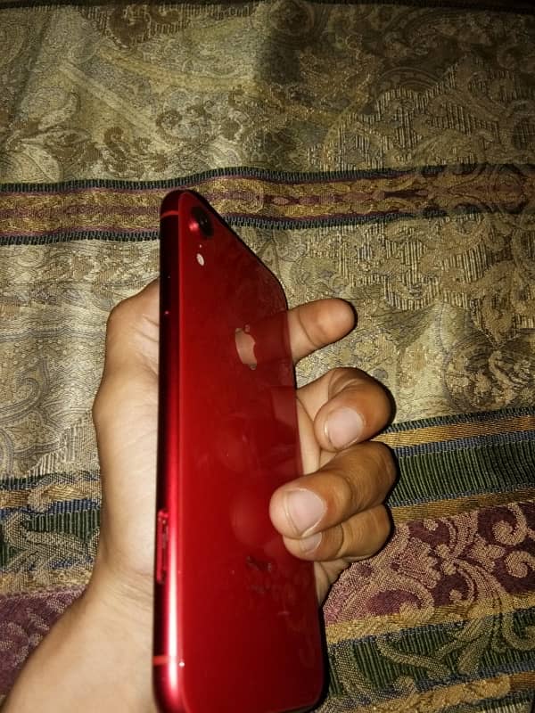 iPhone XR 0