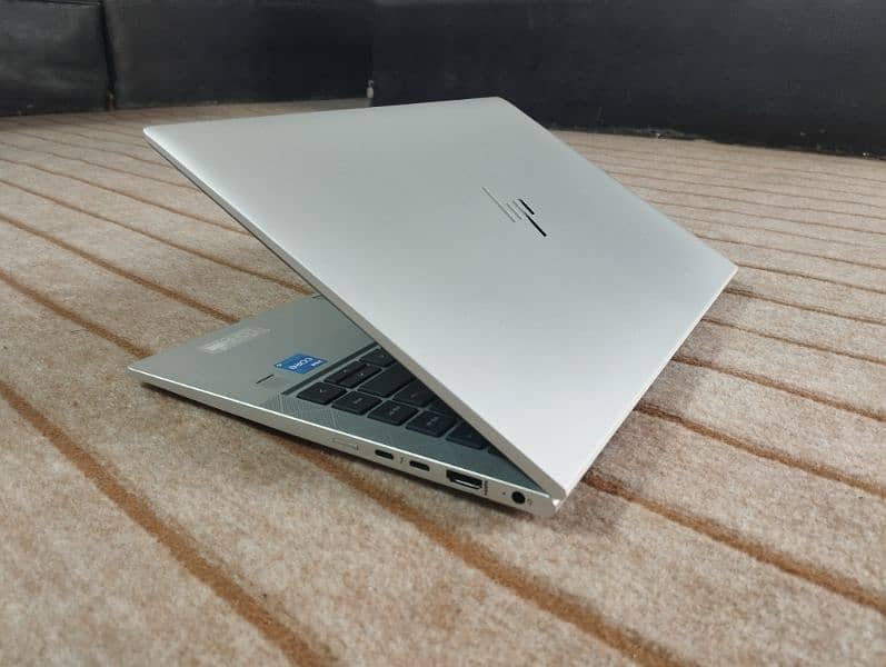 11th Generation HP Elitebook 840 G8 3