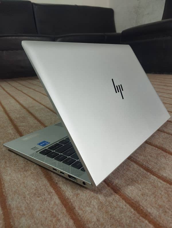 11th Generation HP Elitebook 840 G8 8