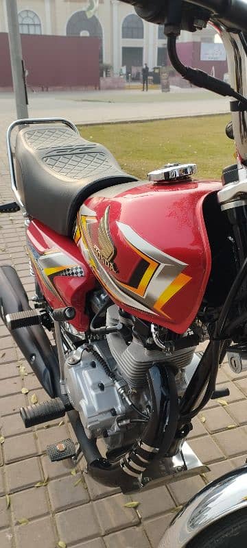 Honda 125 5