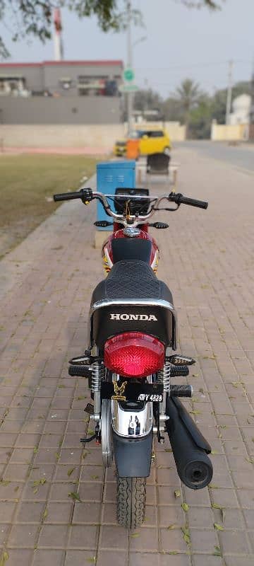 Honda 125 11