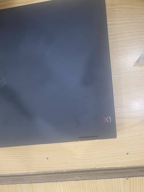 Lenovo X1 yoga (Corei7 8th Gen/16 GB /512 SSD) touch 360 1