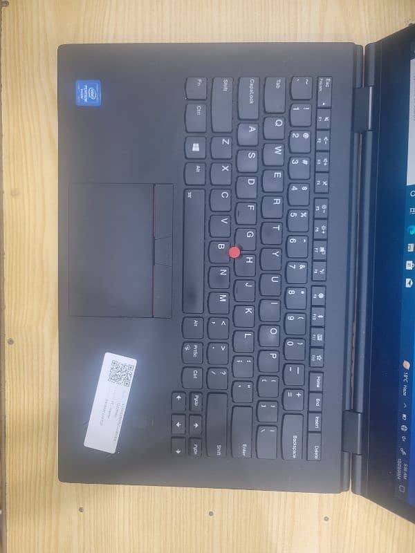 Lenovo X1 yoga (Corei7 8th Gen/16 GB /512 SSD) touch 360 3