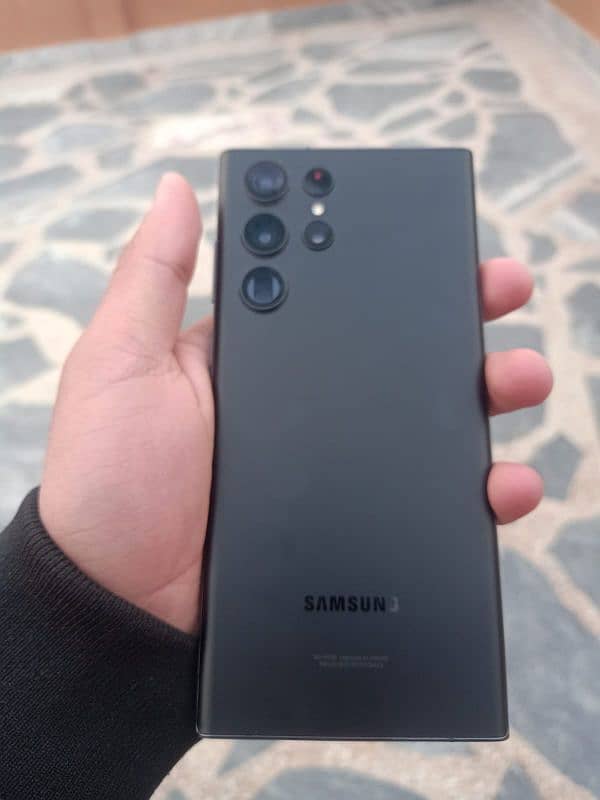 Samsung S22 Ultra 0