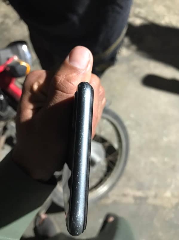 iPhone 8 Plus nonpta urgent sale 1