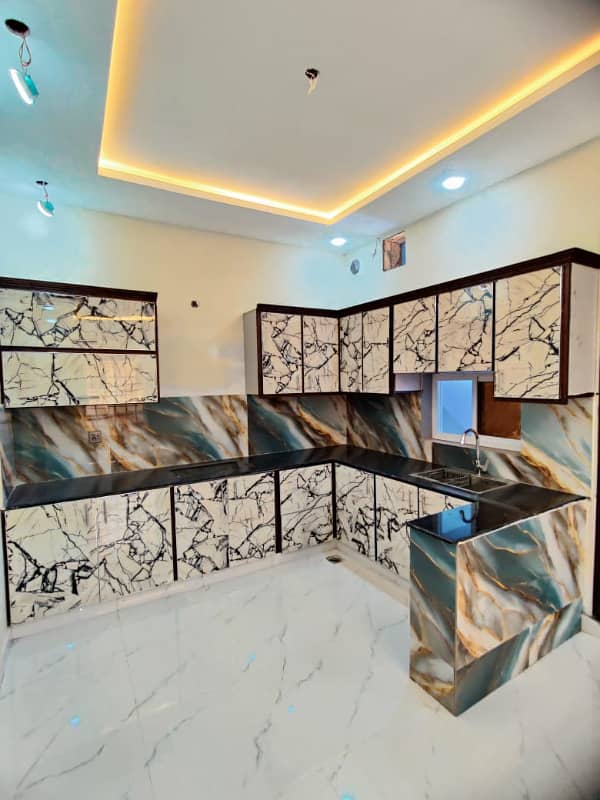 OUTSTANDING 5 MARLA BRAND NEW CORNER HOUSE FOR SALE IN NASHEMAN IQBAL PHASE2 B2 9