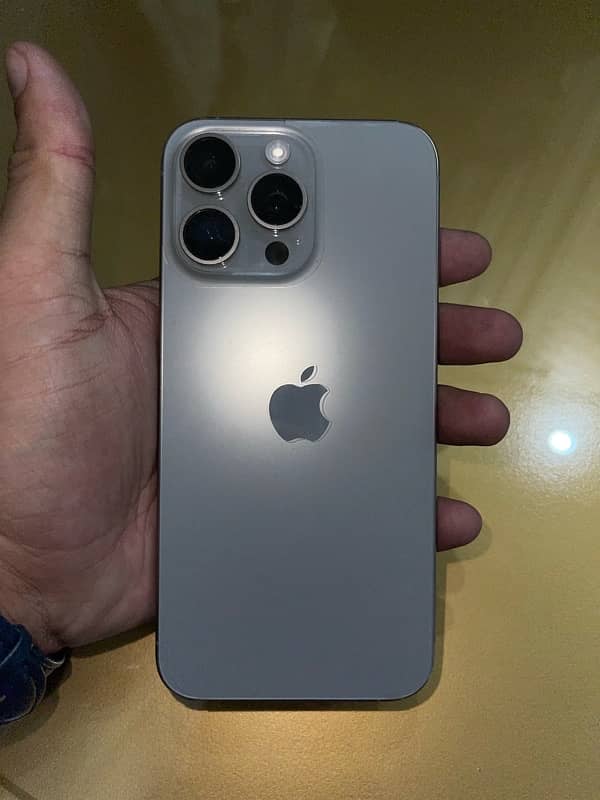 iphone 15 pro max 0