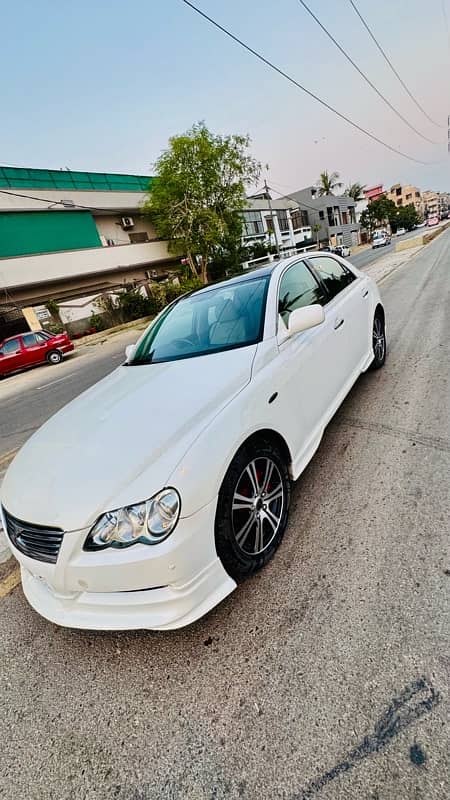 Toyota Mark X 2005 1