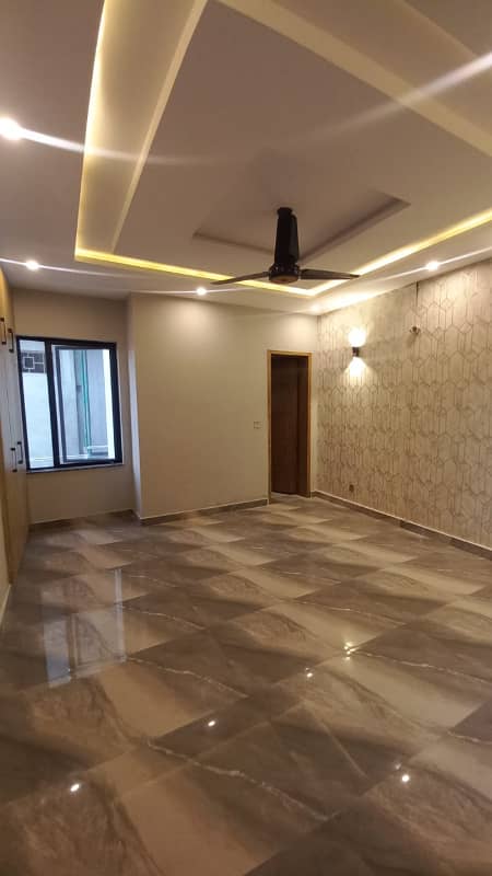 5 Marla House for Rent in Park View City - Crystal Block, Lahore 6