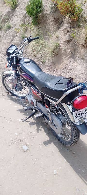 Honda CG125 3