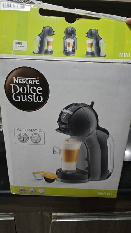 Dolce Gusto Coffee Machine 0