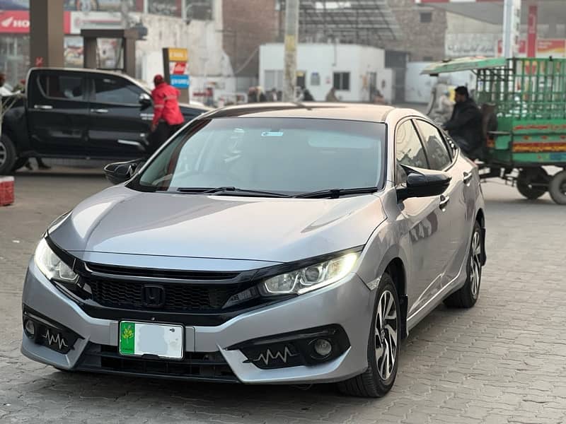 Honda Civic Standard 2016 4