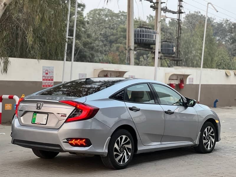 Honda Civic Standard 2016 5