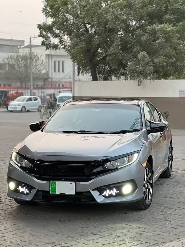 Honda Civic Standard 2016 9