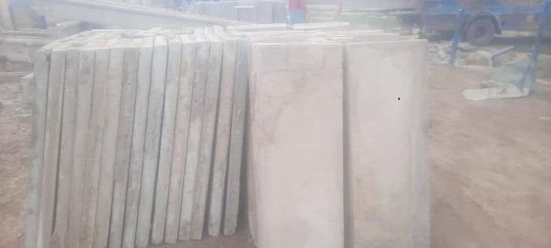 Purani Slab or Garder available ha 3