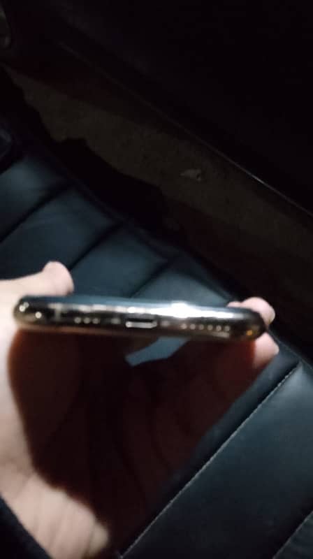 iphone 11 pro PTA APPROVED 8