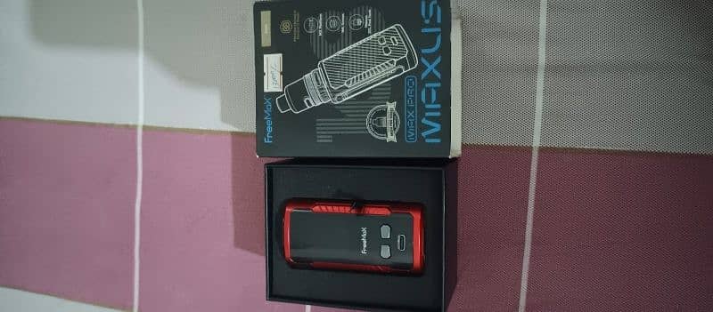 freemax vape 168W exchange possible with mobile 8