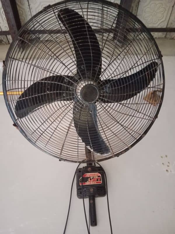 Wall bracket Fan (High speed Black) 0