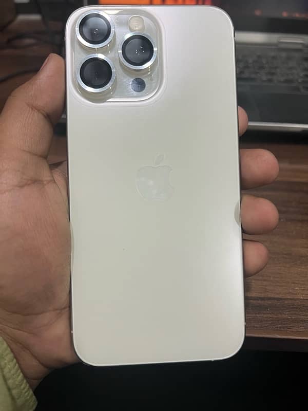 Iphone 15 Pro Max 256 GB Non PTA 3