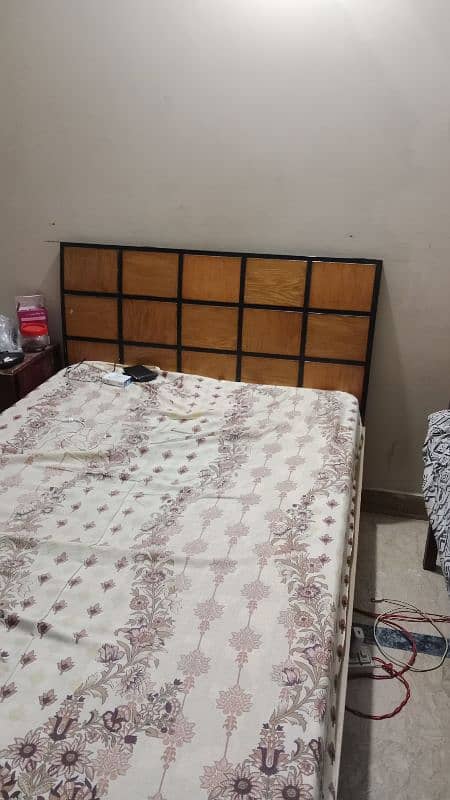 single bed for sale 0