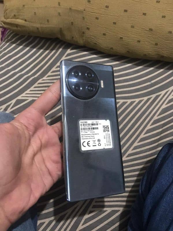 Tecno spark 20 pro plus 7