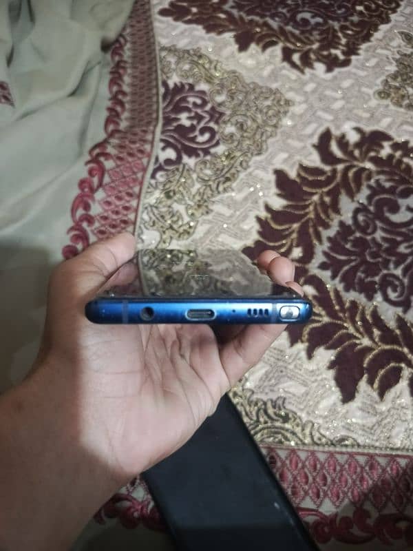 Samsung note 9 3