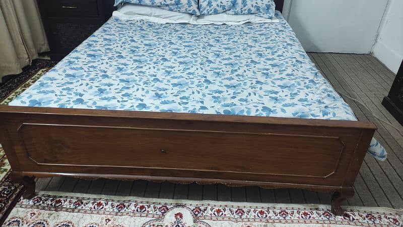 wooden bed set,dressing and side table. can be bought separately 4