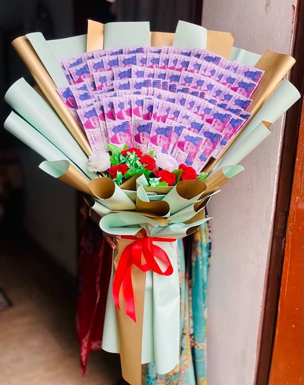 money bouquet /cash bouquet /customise bouquet /gift 2