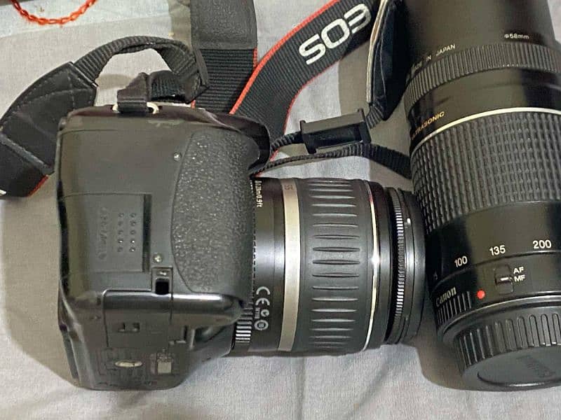 Canon 600d with 18-55mm and Canon 75-300mm lenses with all accessories 7