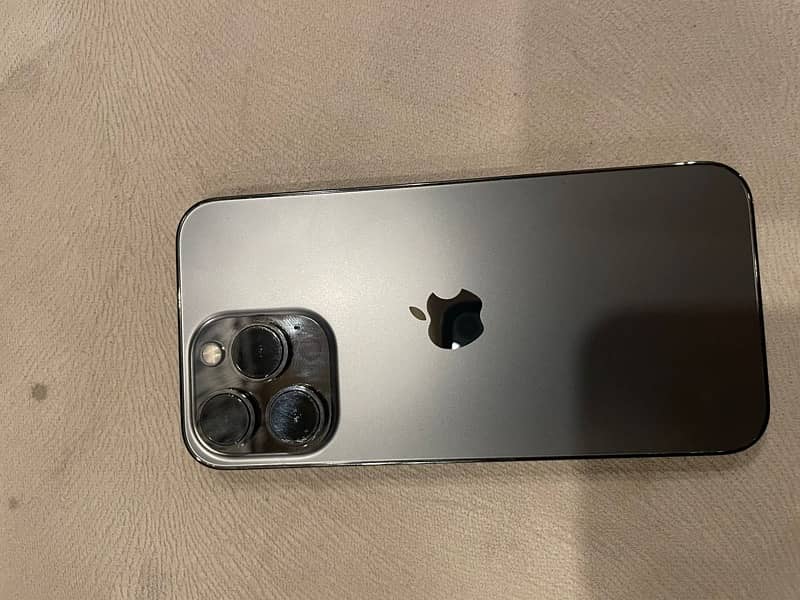 Iphone 13 pro 128 GB 4