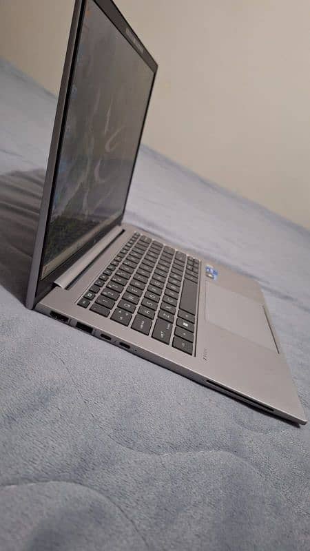 New Laptop HP Z Book Core i7 12 gen 2