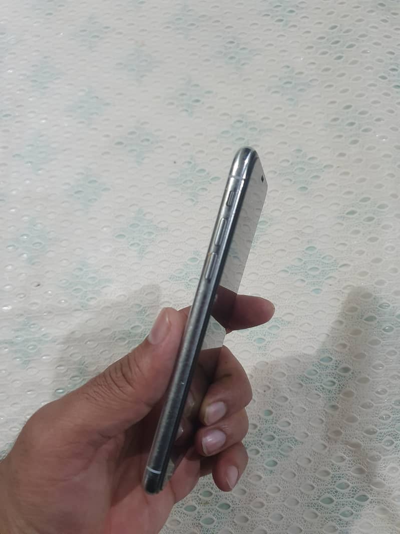 Apple iPhone X PTA Approved 4