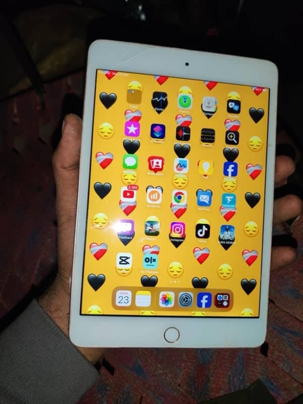 iPad mini 5 64 ha 8