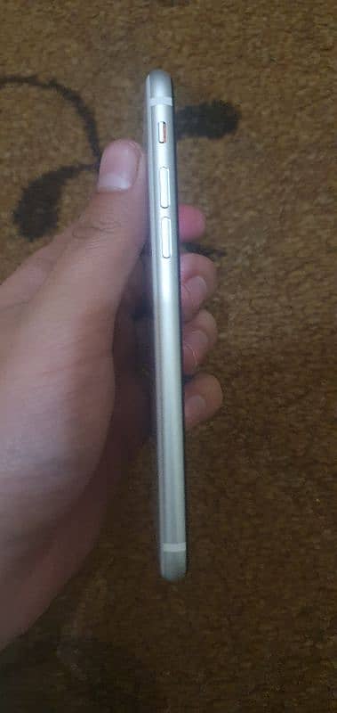 iphone se 2020 pta 5