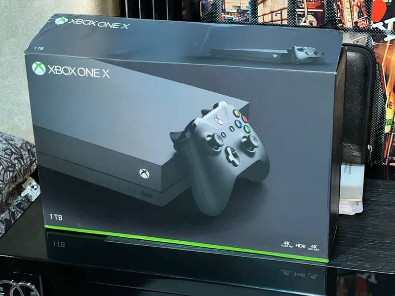 XBOX ONE X | 1 TB 0